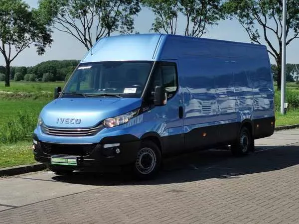 Iveco Daily 35S18 L3H2 AUT 3.0L Maxi Image 2