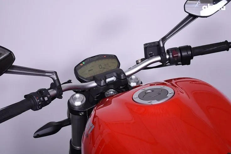 Ducati Monster Image 5